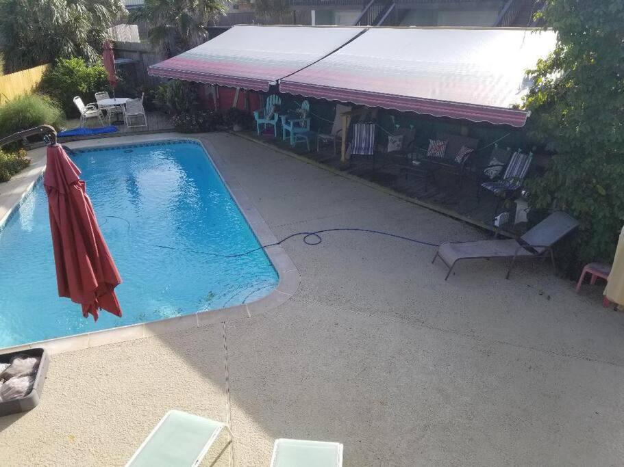 דירות גלווסטון The Seahorse Apt - Lakeside And Close To The Beach מראה חיצוני תמונה