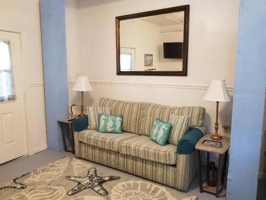 דירות גלווסטון The Seahorse Apt - Lakeside And Close To The Beach מראה חיצוני תמונה